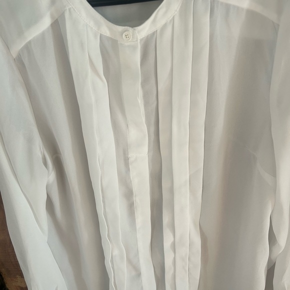 Elie. Elie Tahari White Tuxedo Pleated Blouse Long Sleeves Size XL - Picture 4 of 4